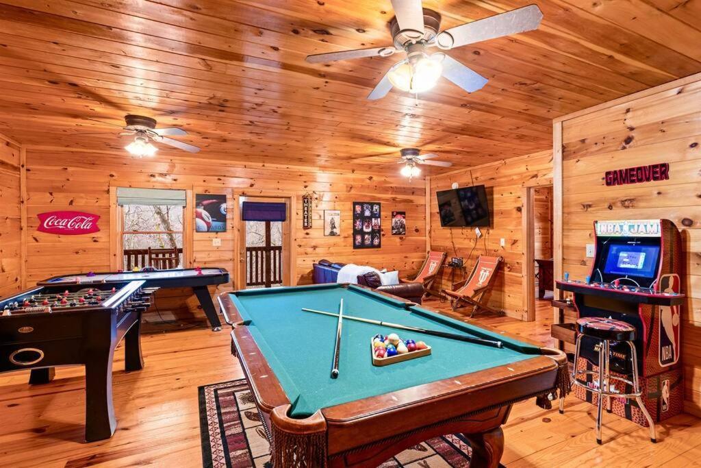 A Moment Inn Time Pigeon Forge Esterno foto